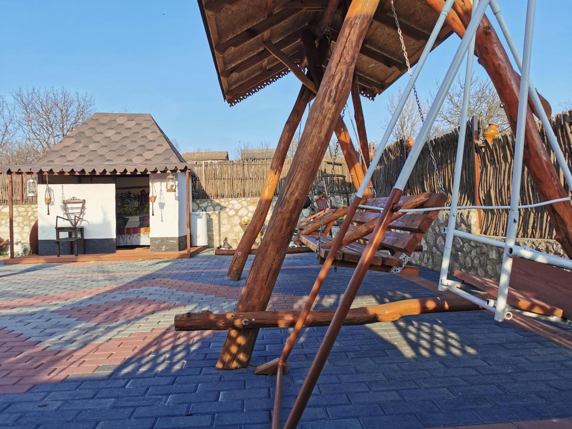 La Madalina Bed & Breakfast Selemet ภายนอก รูปภาพ
