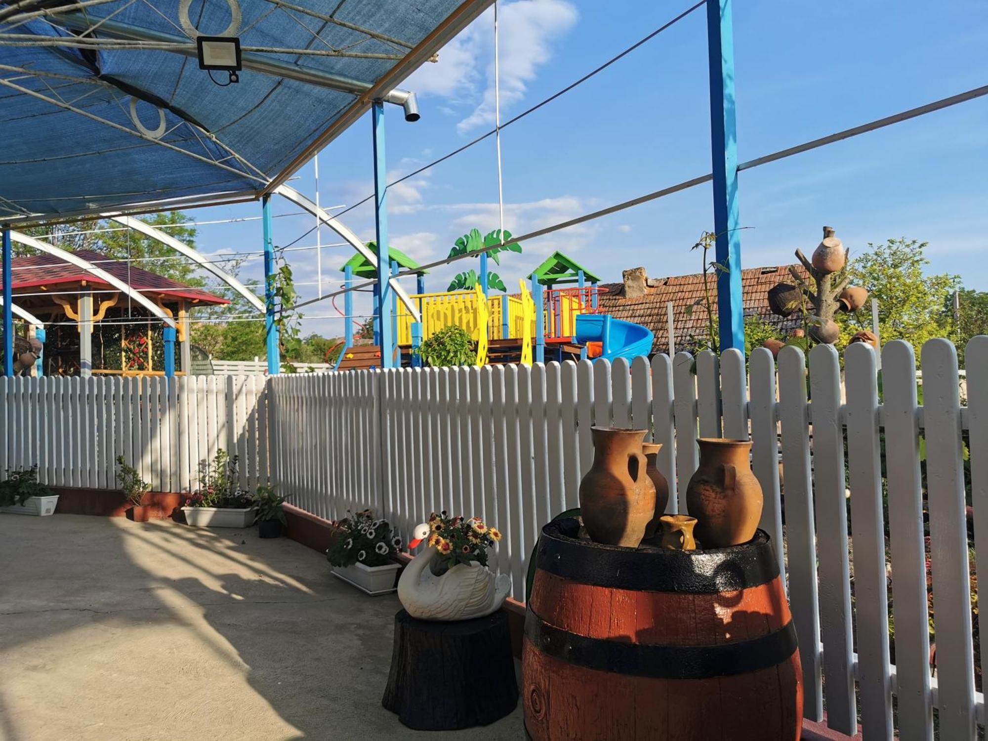 La Madalina Bed & Breakfast Selemet ภายนอก รูปภาพ