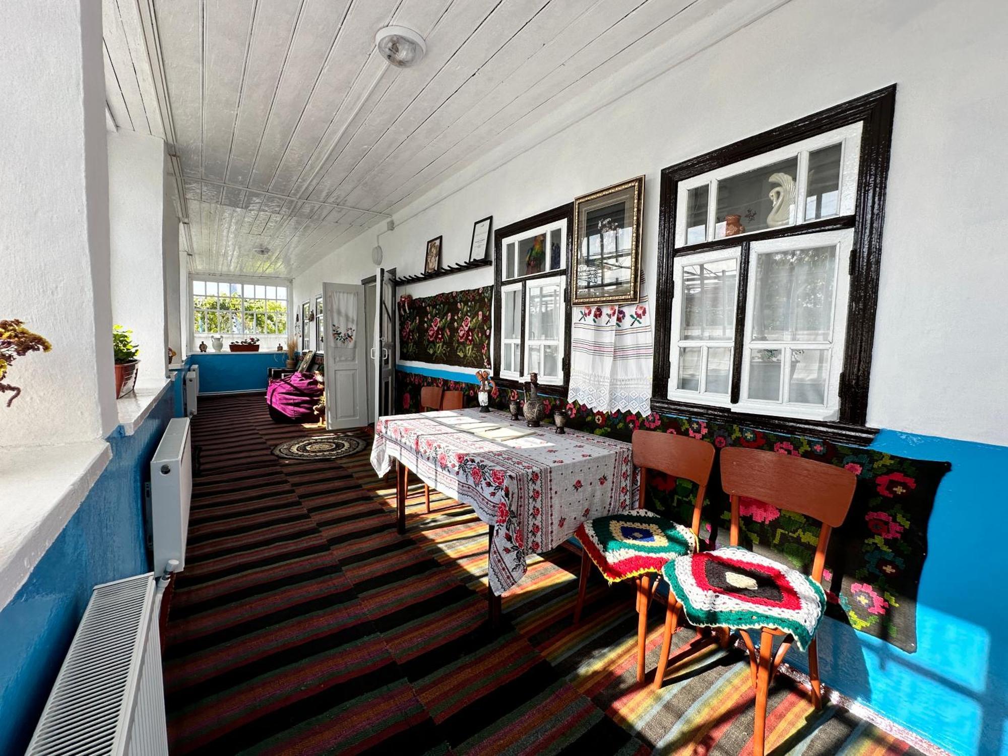 La Madalina Bed & Breakfast Selemet ภายนอก รูปภาพ
